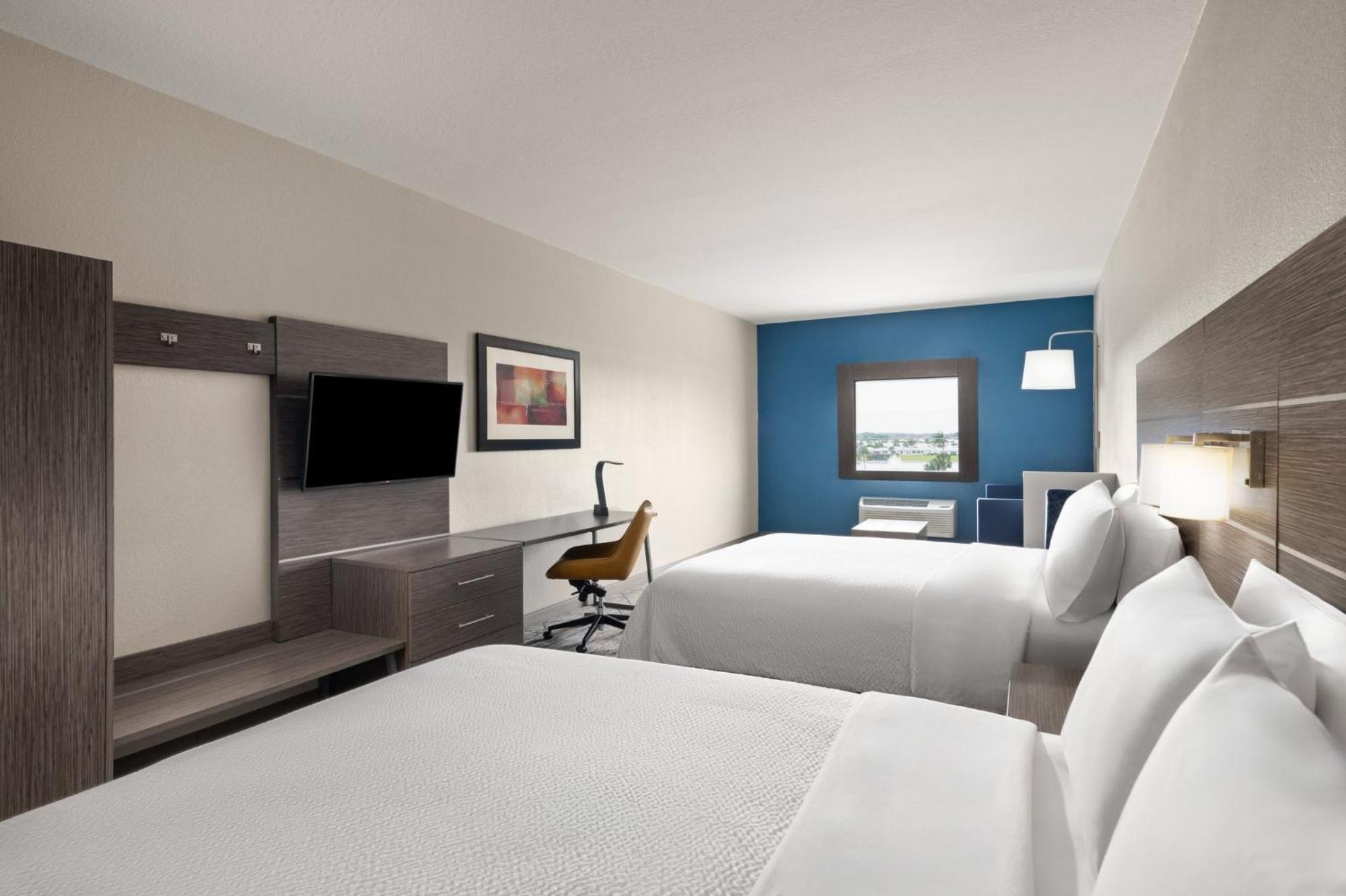 Holiday Inn Express & Suites Boynton Beach West By Ihg Exterior foto