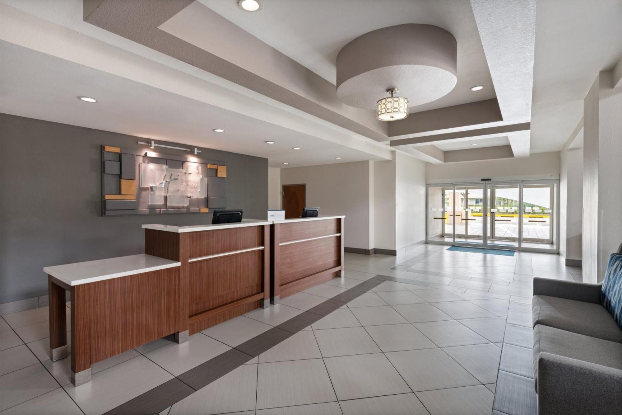 Holiday Inn Express & Suites Boynton Beach West By Ihg Exterior foto